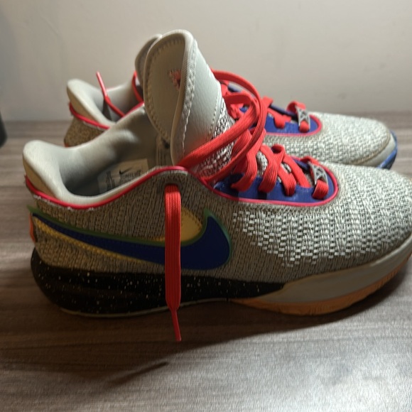 Lebron XXGS 7 youth - Picture 2 of 5